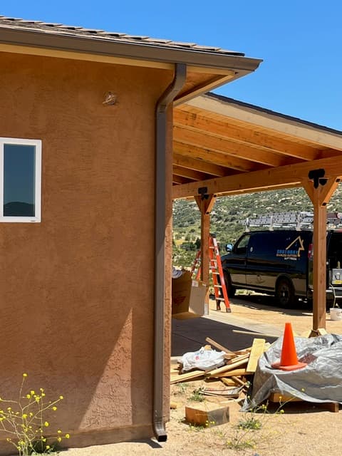 picture of side of a home with new gutters